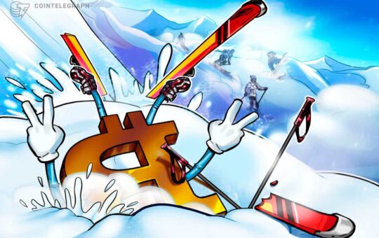 BTC price dives with stocks as fresh sell-off sees PayPal shed nearly 25%