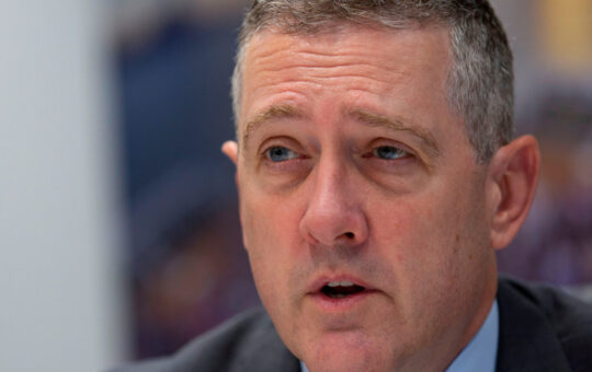 Federal Reserve Bank President Pushes for Faster Rate Hikes — Says the Fed Risks Losing Credibility on Inflation Target – Economics Bitcoin News