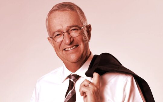 Mexican Billionaire Ricardo Salinas Says His Liquid Portfolio Is 60% Bitcoin