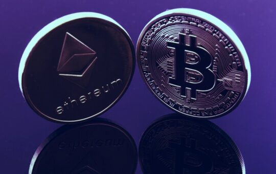 More Than 62,000 Crypto Traders Liquidated as Bitcoin, Ethereum Take Tumble