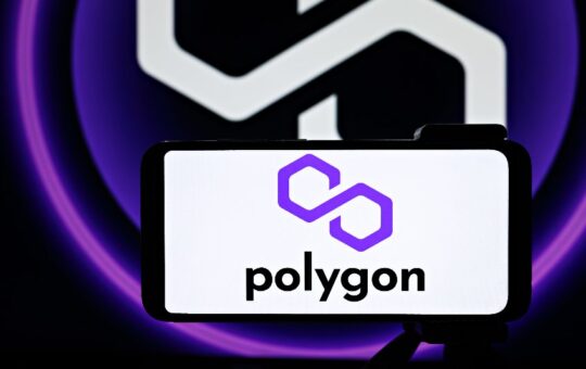 Polygon (MATIC/USD) jumps 3% on Mastercard partnership. Is it now bullish?
