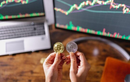 Options Markets More Bullish on Bitcoin Than Ethereum – What This Means for ETH/BTC