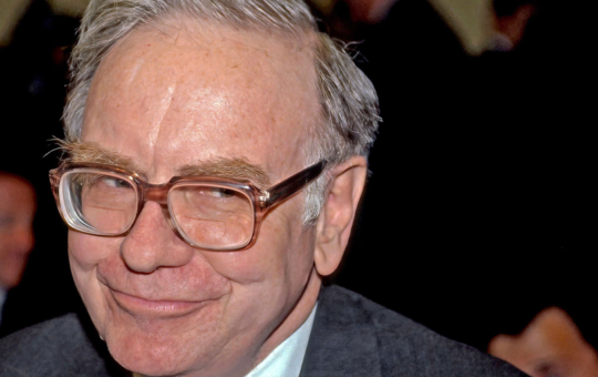 Warren ‘Bitcoin Is Rat Poison’ Buffett Likens AI to the Atom Bomb