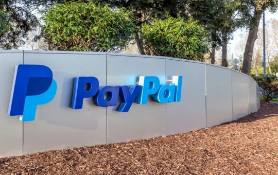 FV Bank Integrates Paypal’s PYUSD Stablecoin for Real-Time Transactions