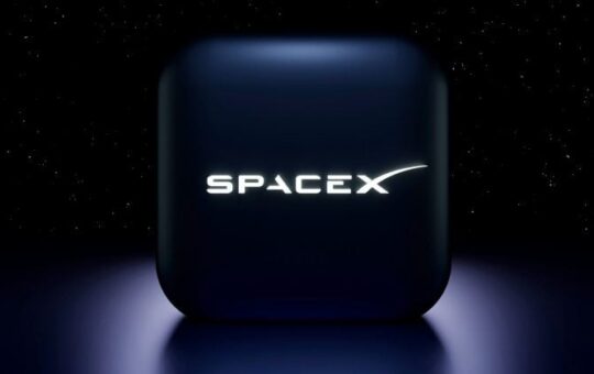 Elon Musk's net worth reaches record $684 billion, SpaceX now valued at $800 billion