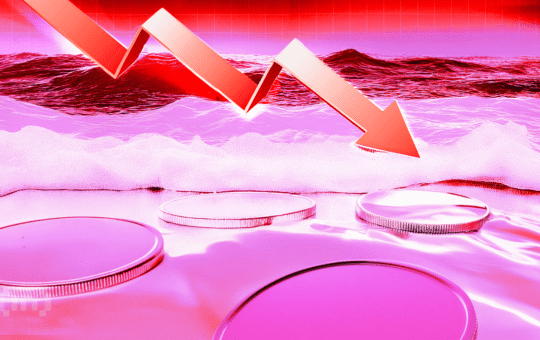 MSTR Stock Finds Buyers— But Capital Flows Flash 13% Risk